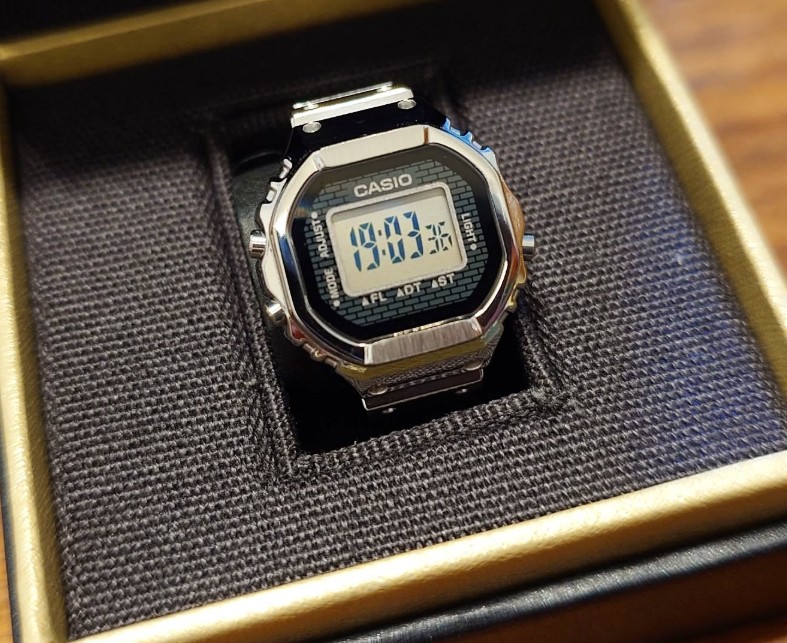 casio-crw-001-1jr